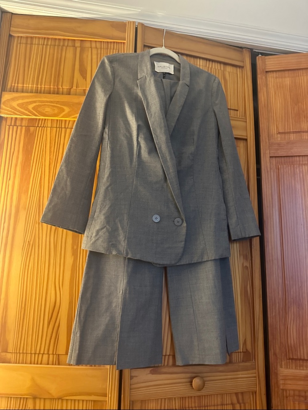 Halston Heritage Gray Double-Breasted Suit Jacket & Trousers